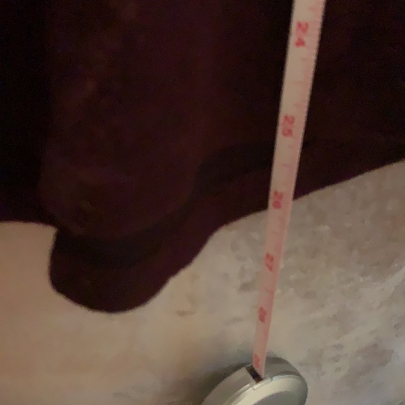 Jennifer Lopez wine color soft tunic jewel sweater - Picture 12 of 12